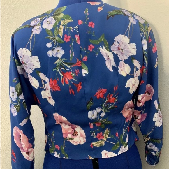 Small Never Worn Parker Top Originally $238 - Picture 3 of 6